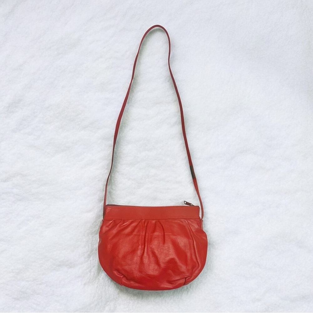 VINTAGE Purse Red Genuine Leather Crossbody / Shoulder 80s 90s Hobo Bold Spirit - Picture 2 of 14